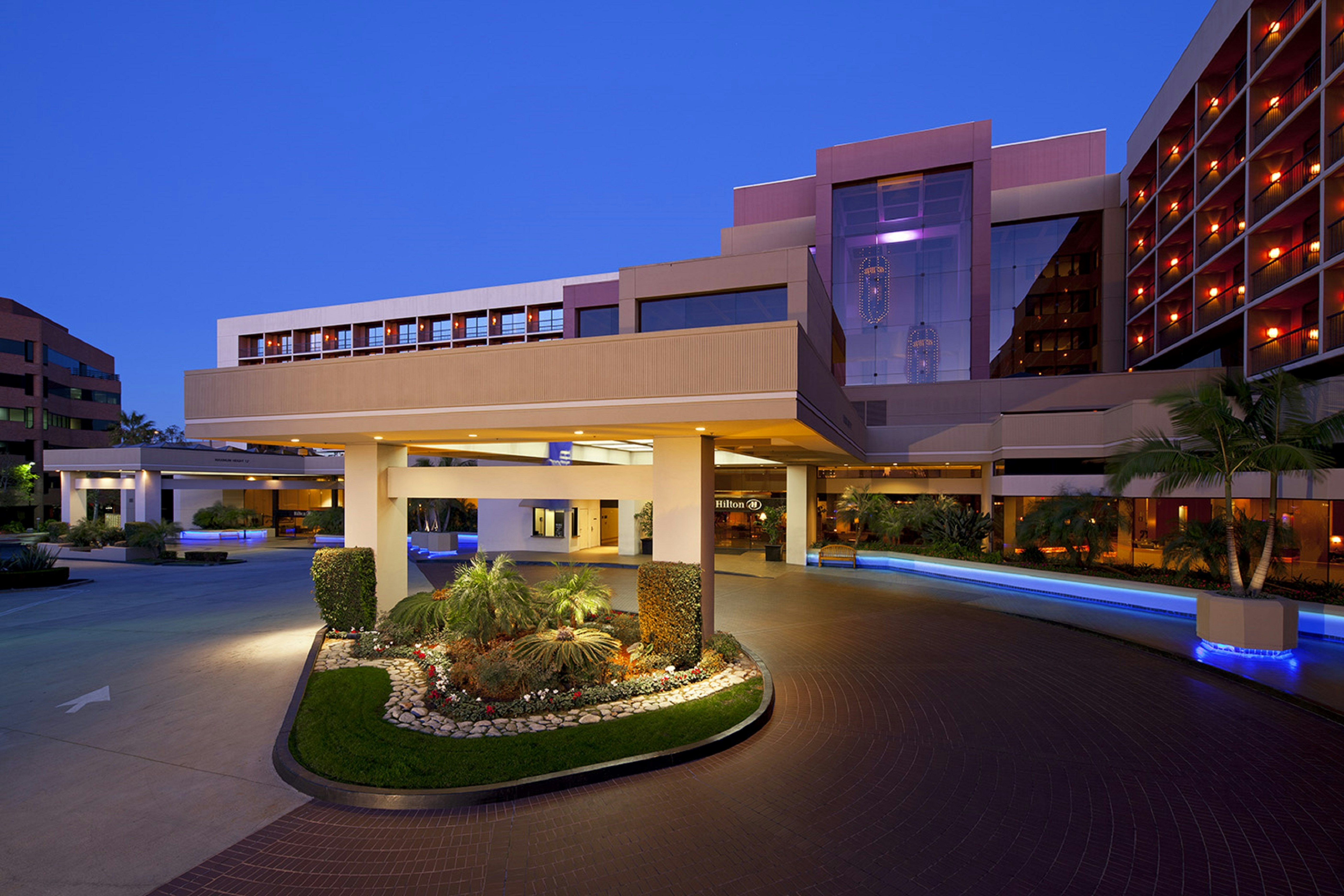 Hilton Orange County/Costa Mesa 77/78
