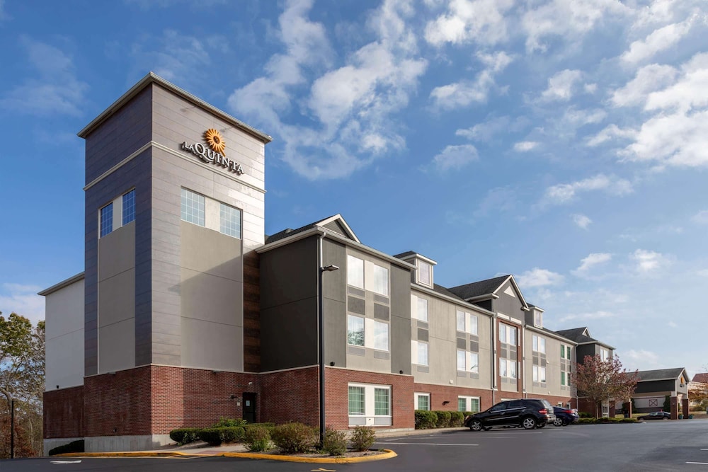 La Quinta Inn Suites By Wyndham Stonington Mystic Area 1/59