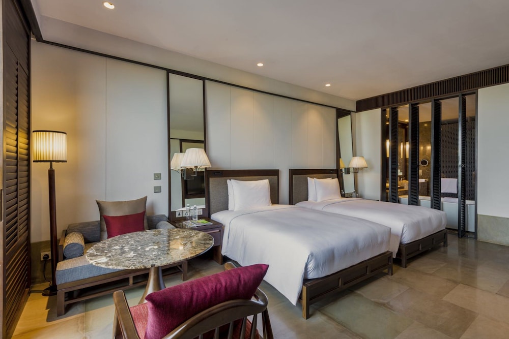 Hilton Goa Resort 10/43
