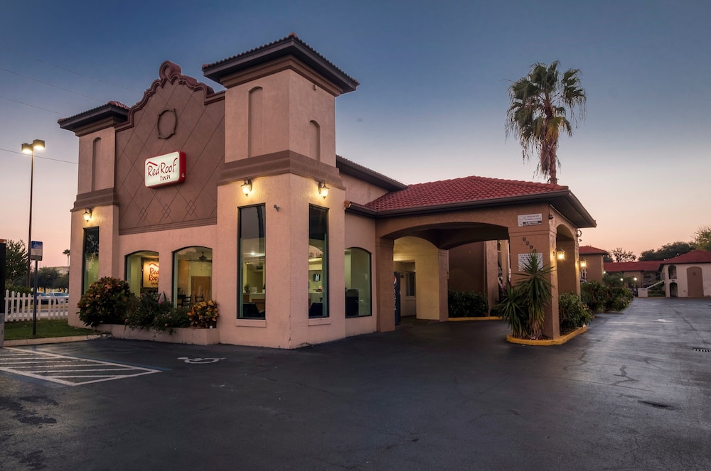 Red Roof Inn Orlando South-Florida Mall photo1