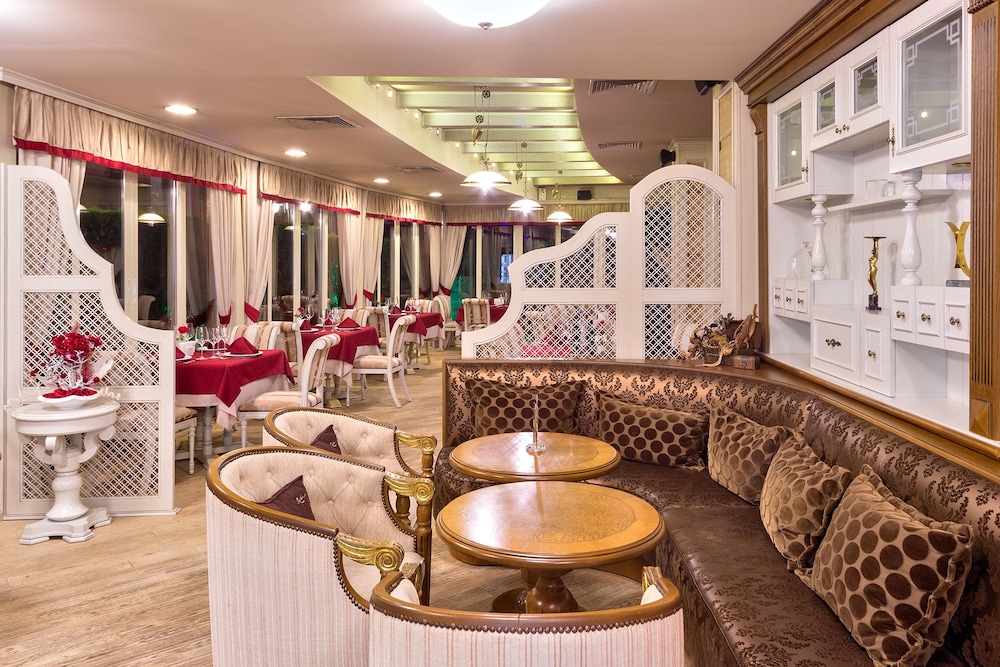 Hotel Club Central 30/49