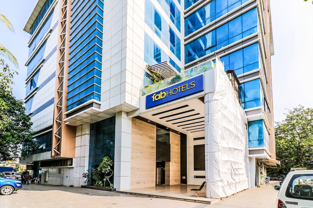 Fabhotel Aksa International Andheri East 26/32
