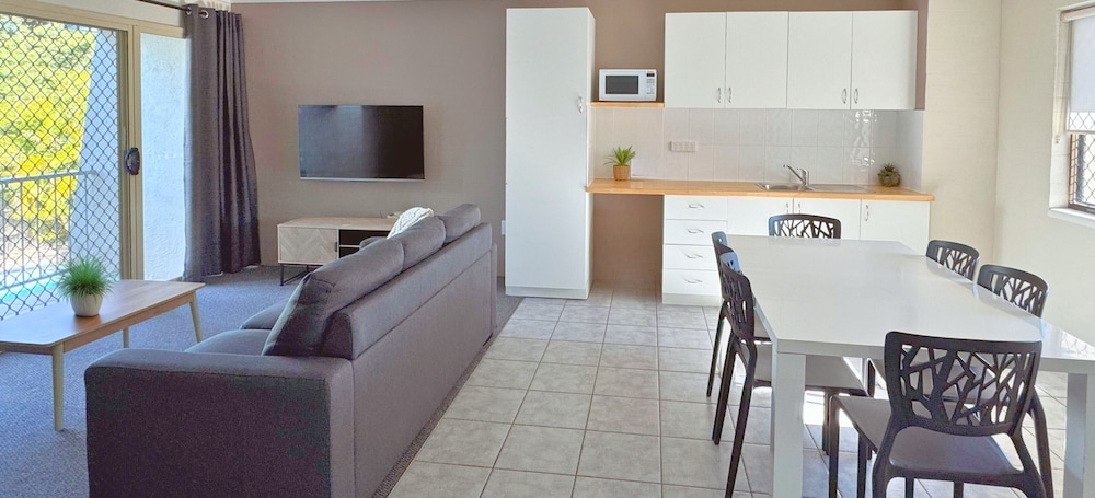 YAMBA SUN MOTEL 46/60