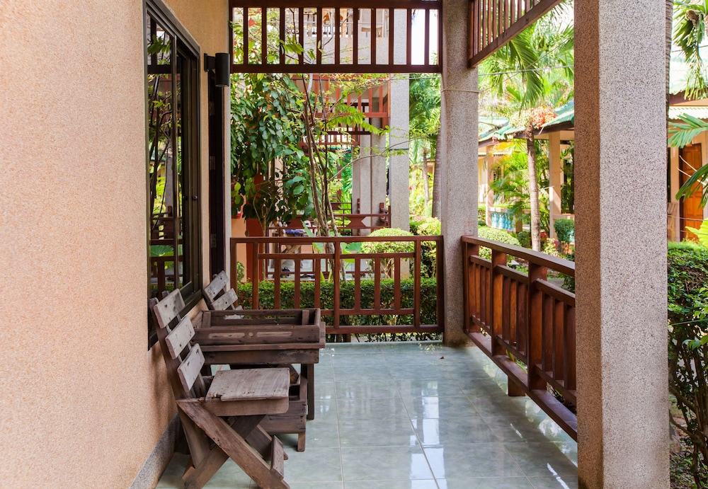 LANTA RIVIERA RESORT 8/37