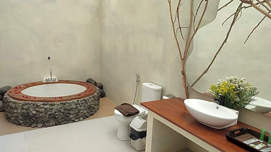 Imah Seniman Hotel 42/53