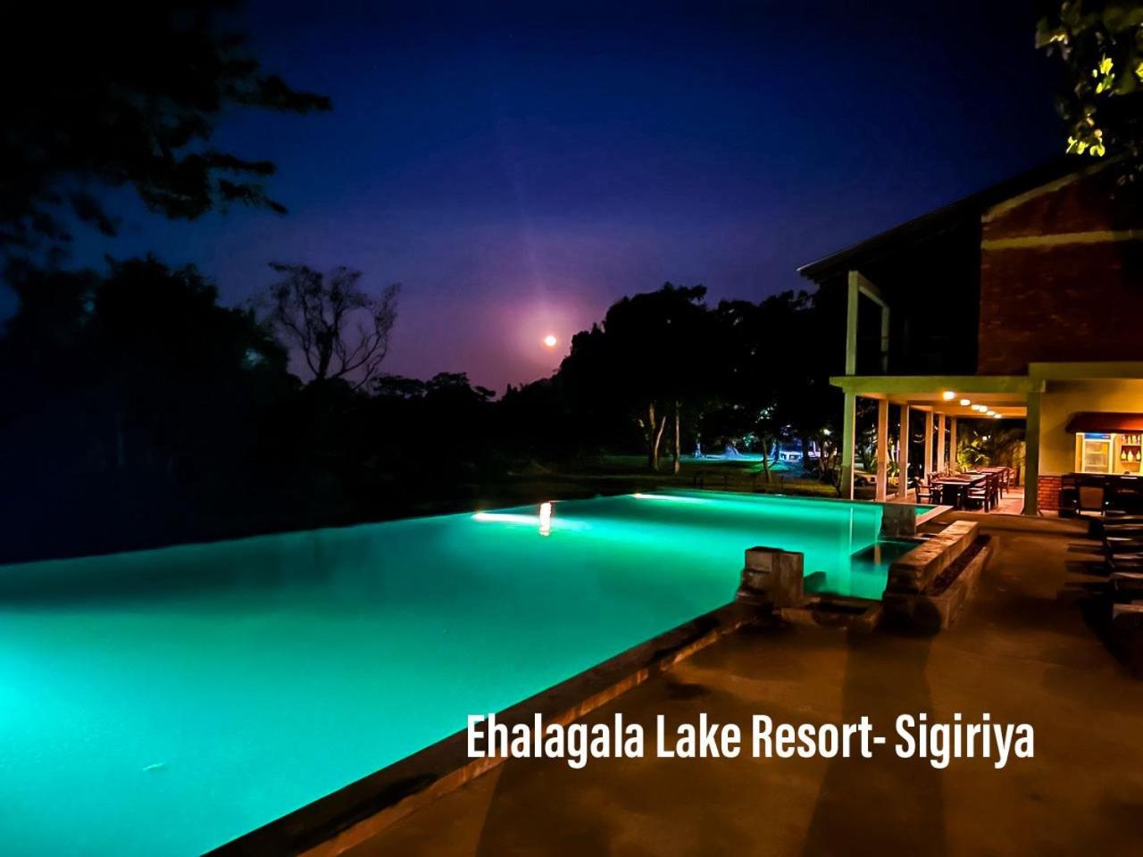 Ehalagala Lake Resort 23/32