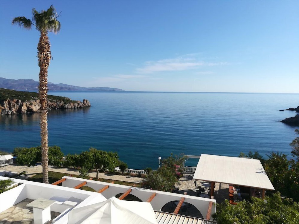Istron Bay Hotel in AGIOS NIKOLAOS