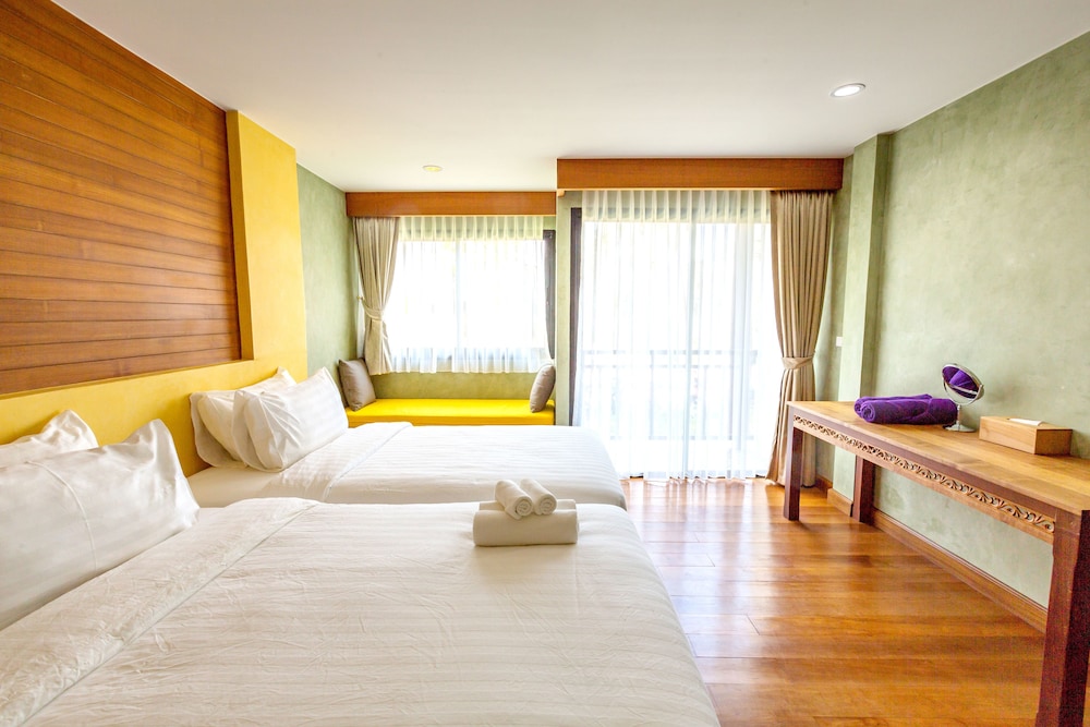 Koh Kood Paradise Beach Resort 6/50