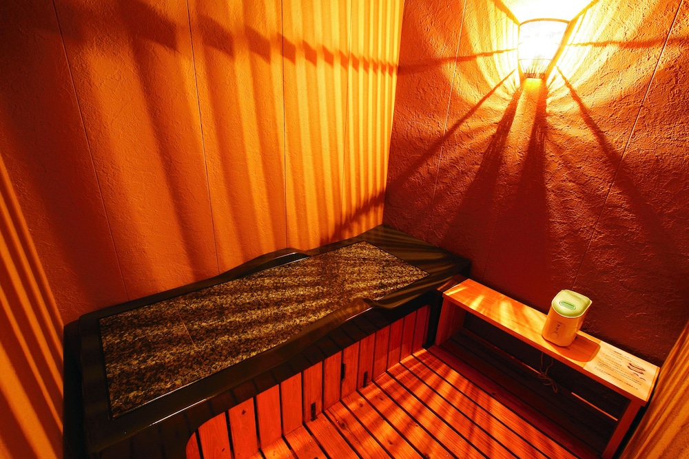 Tsutaya Ryokan (ex Obama Onsen Tsutaya Ryokan) 11/18