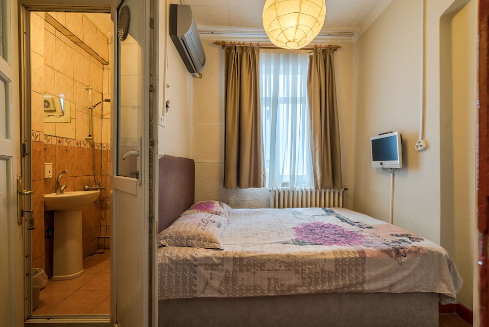 Hotel Erenler 17/50