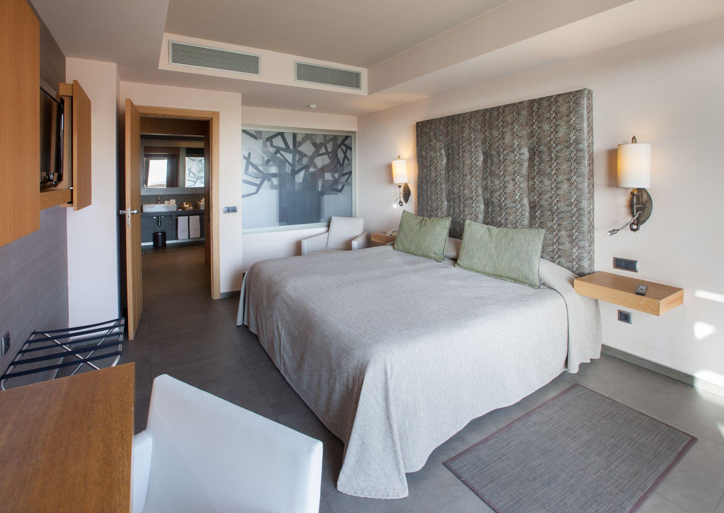Unique, Junior Suite, Balcony or Terrace