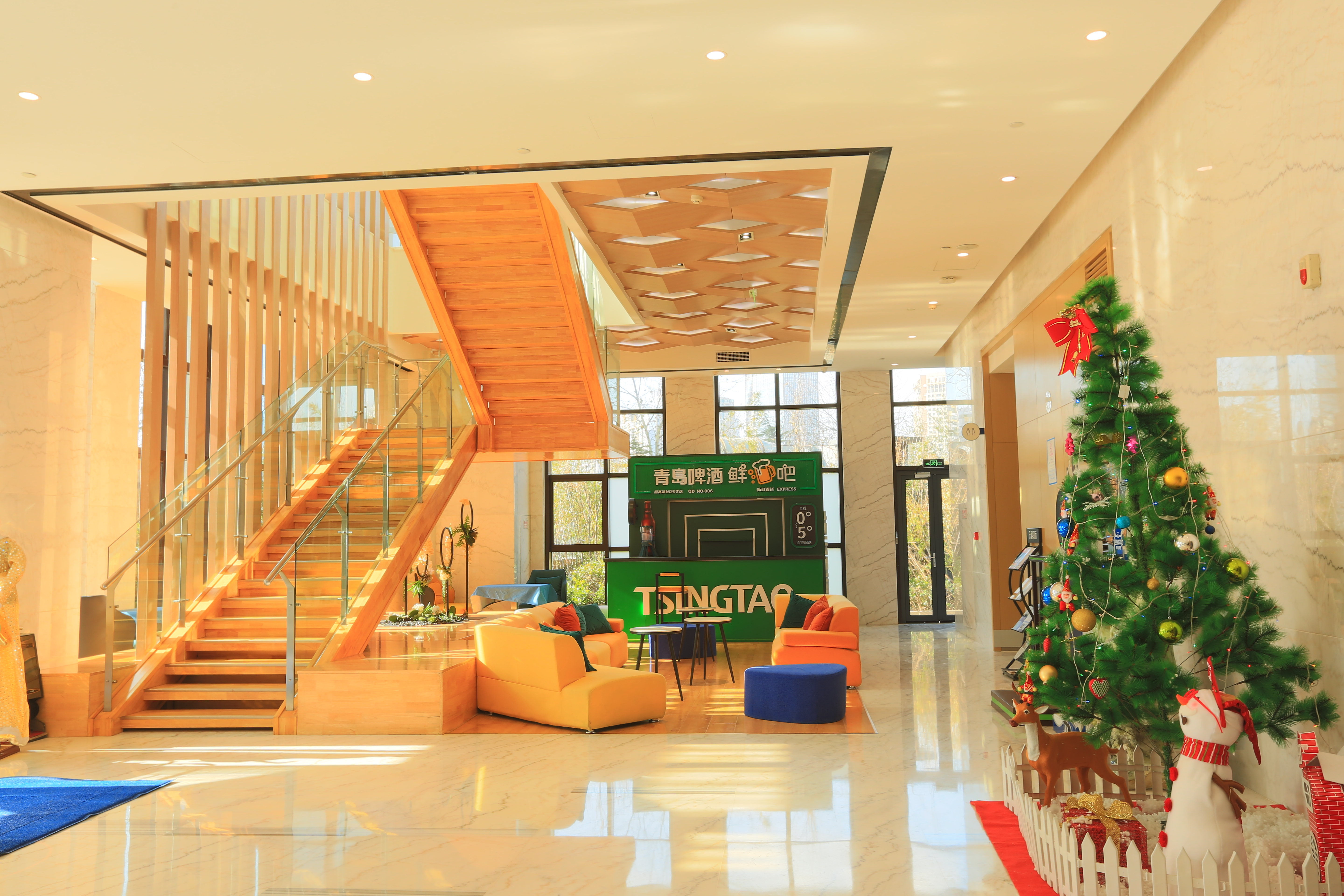 HOLIDAY INN EXPRESS QINGDAO WEST COAST 10/45