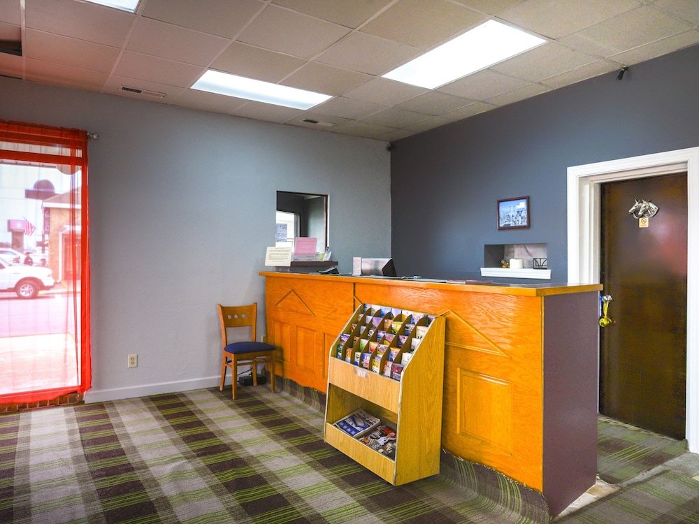 OYO Hotel Williamston 11/48