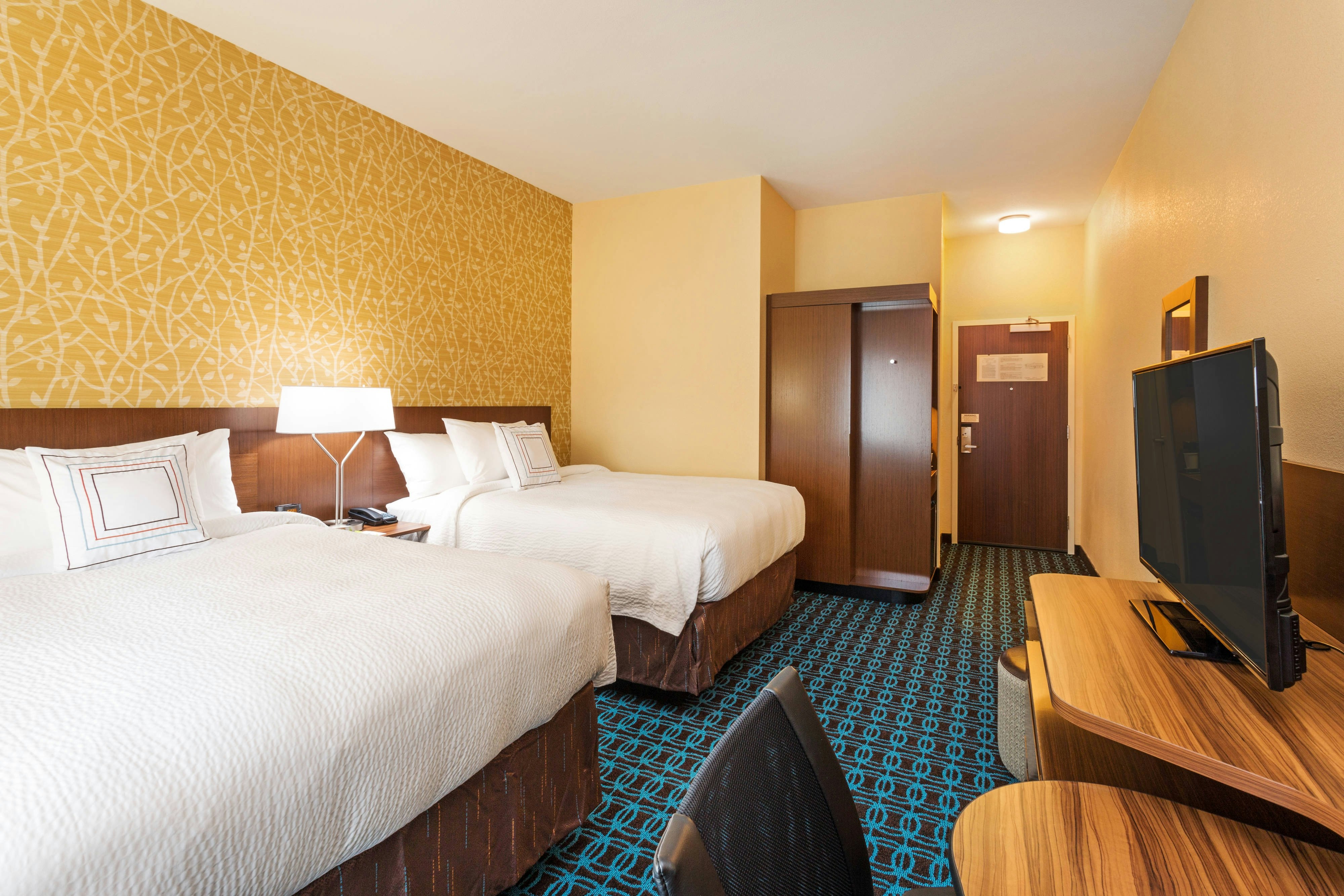 room, 2 queen beds