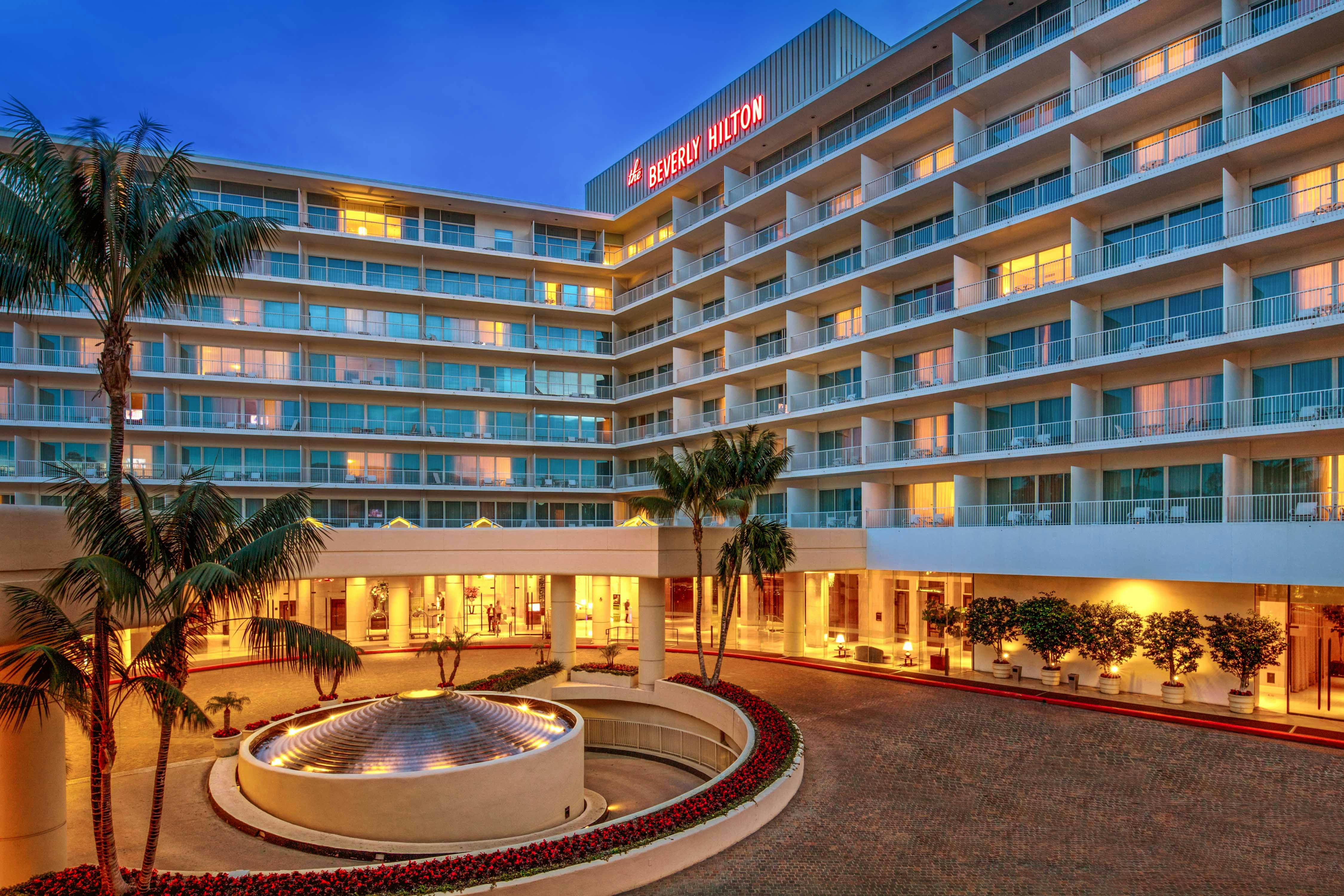 The Beverly Hilton 54/60