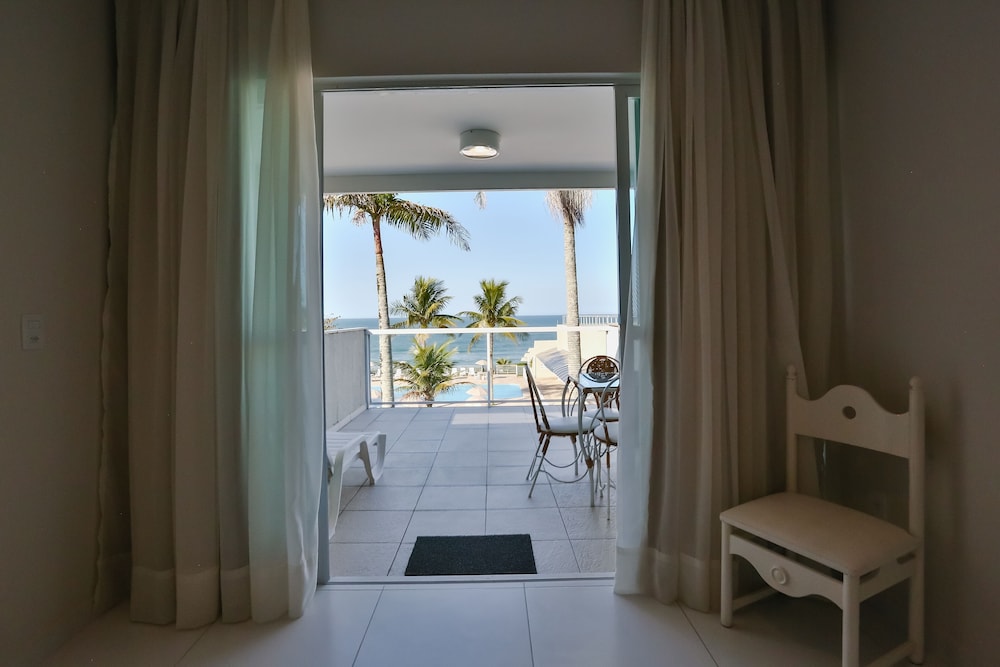 Itapema Beach Hotel & Convention 50/50