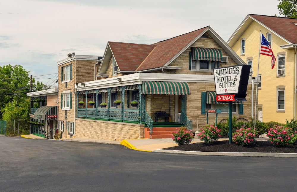 Simmons Motel 1/74