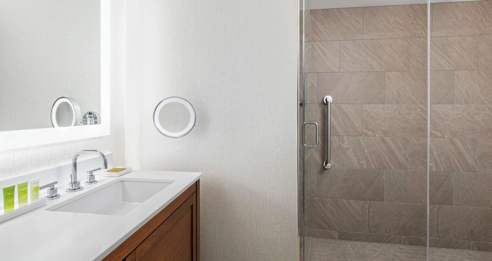 Hilton Chicago/Oak Brook Hills Resort & Conference Center 17/69