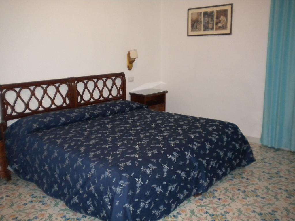Standard, Double Bed