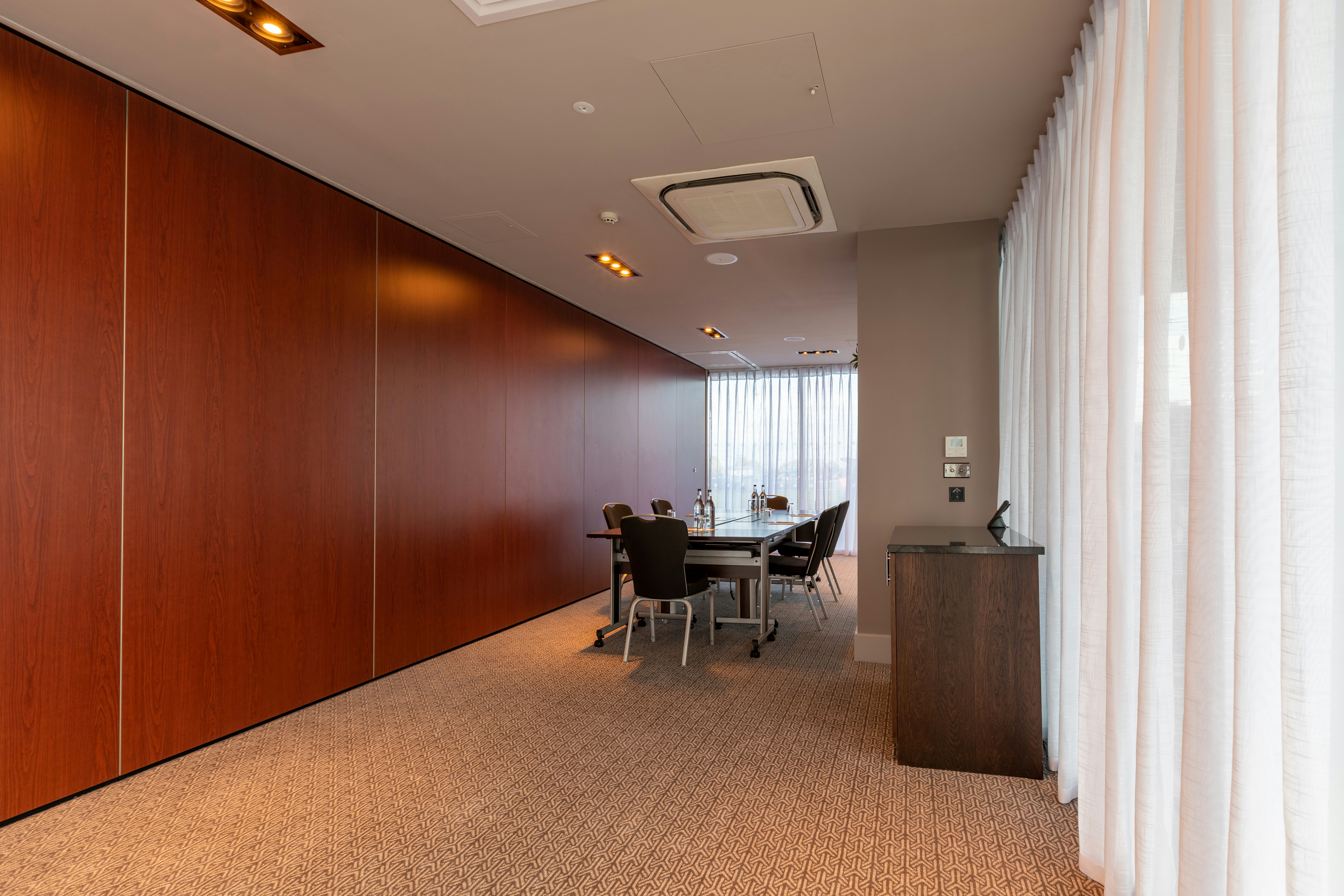 DoubleTree by Hilton Newcastle International Airport 25/46