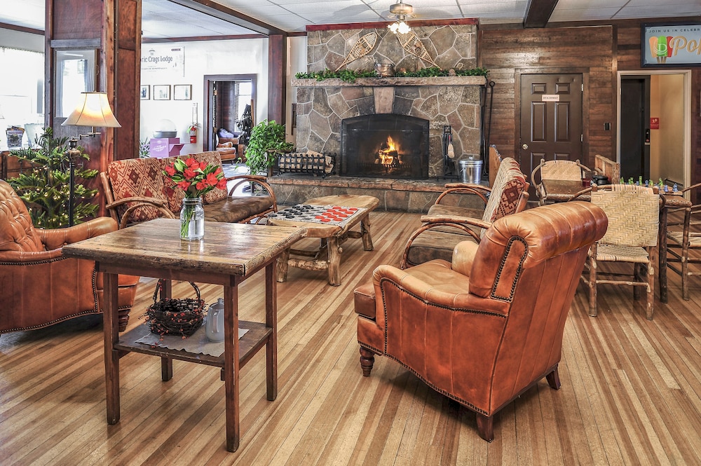 The Historic Crags Lodge 26/33