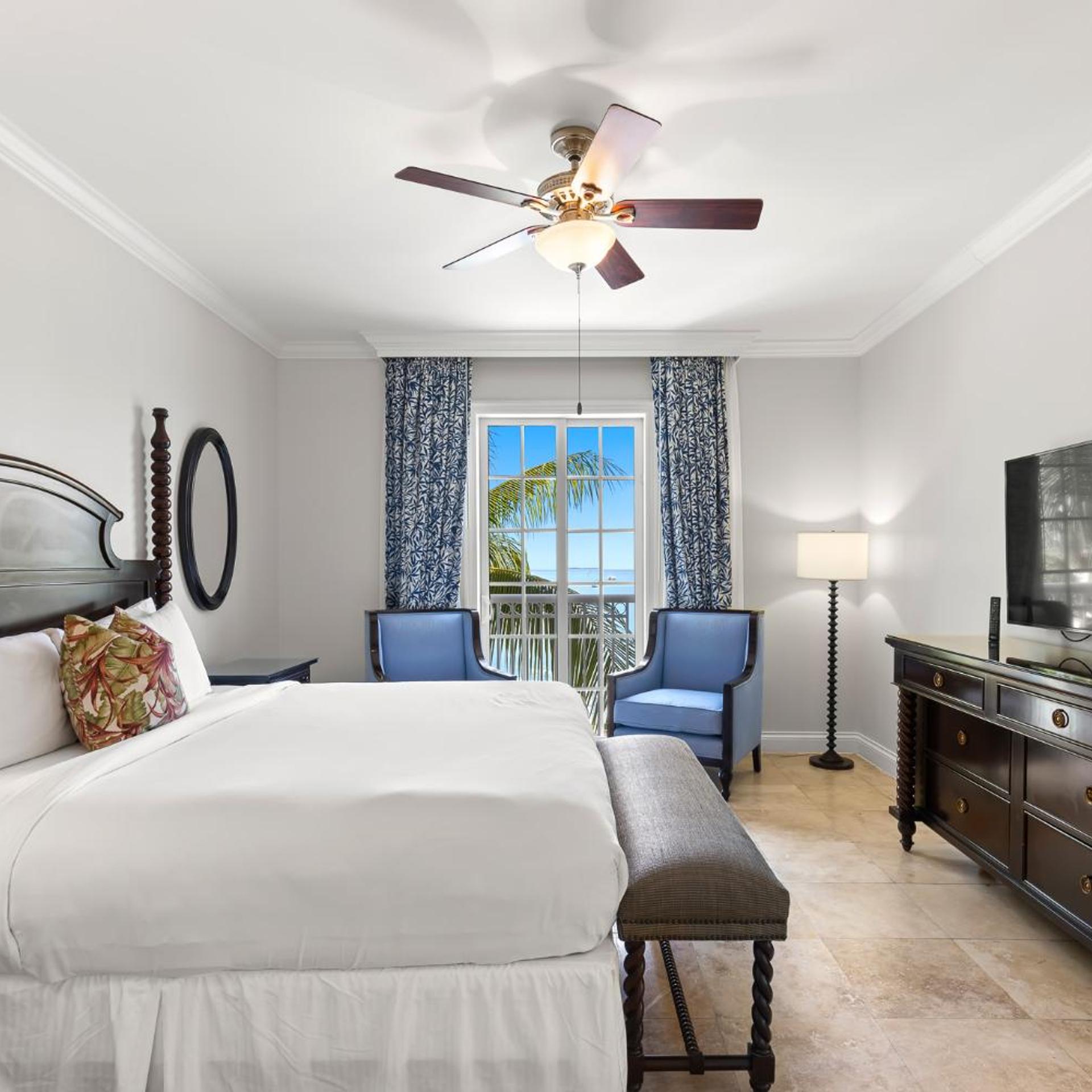 2 Bedrooms, Residence, Ocean Front