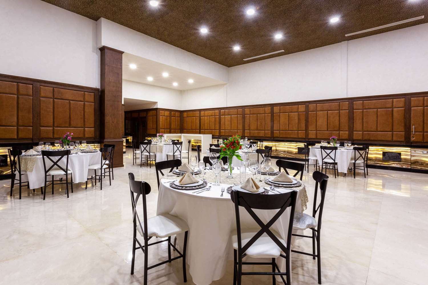 Wyndham Torreon 18/33