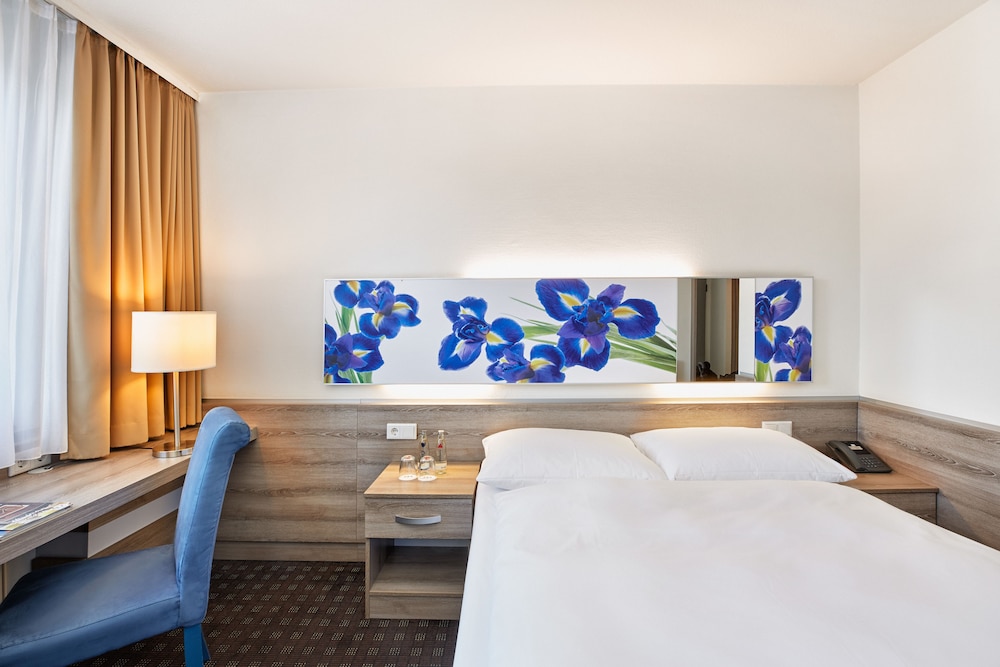 Sunday Hotel Frankfurt Airport 9/35