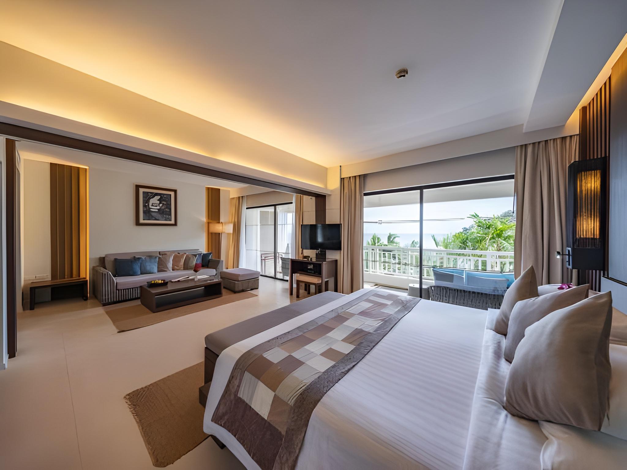 Cape, Suite, King and Twin Beds, Garden View