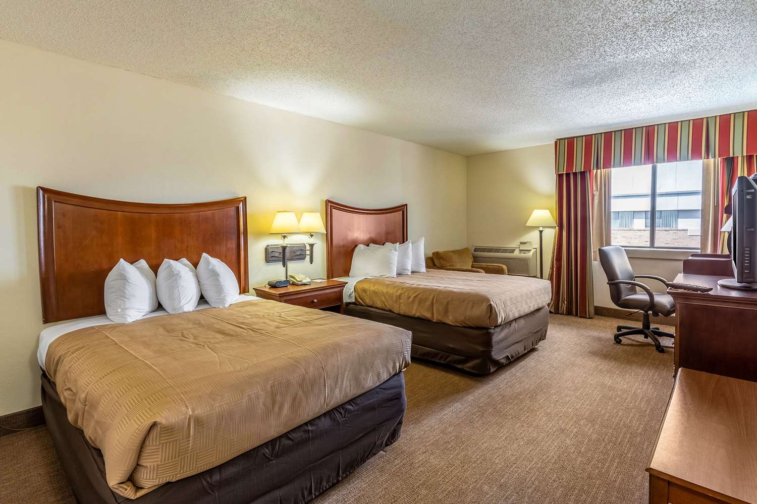2 Full Bed