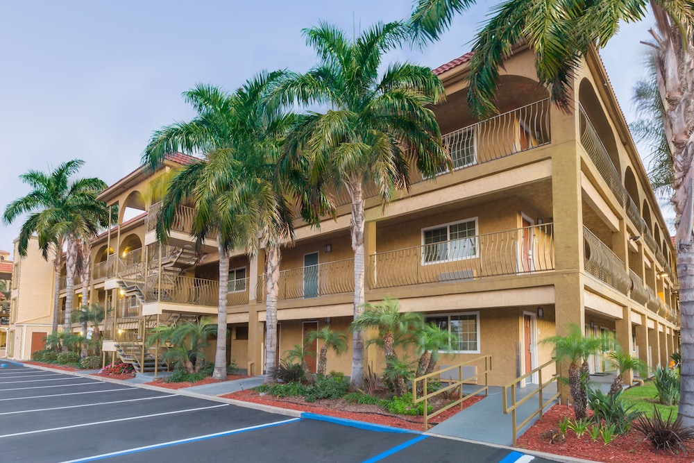 Best Western San Diego/Miramar Hotel 3/41