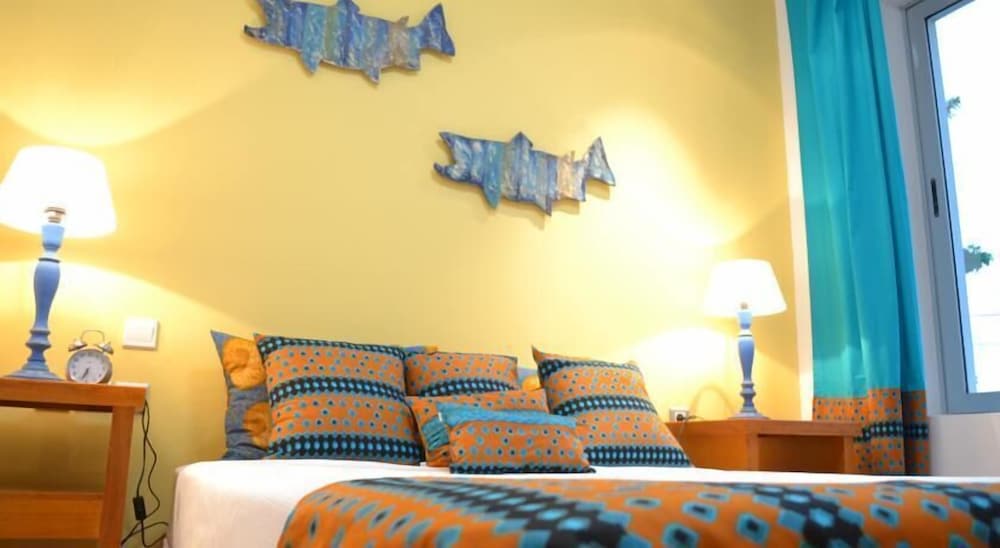غرفة بسرير مزدوج بإطلالة على البحر، Thomson House Angola 2/3