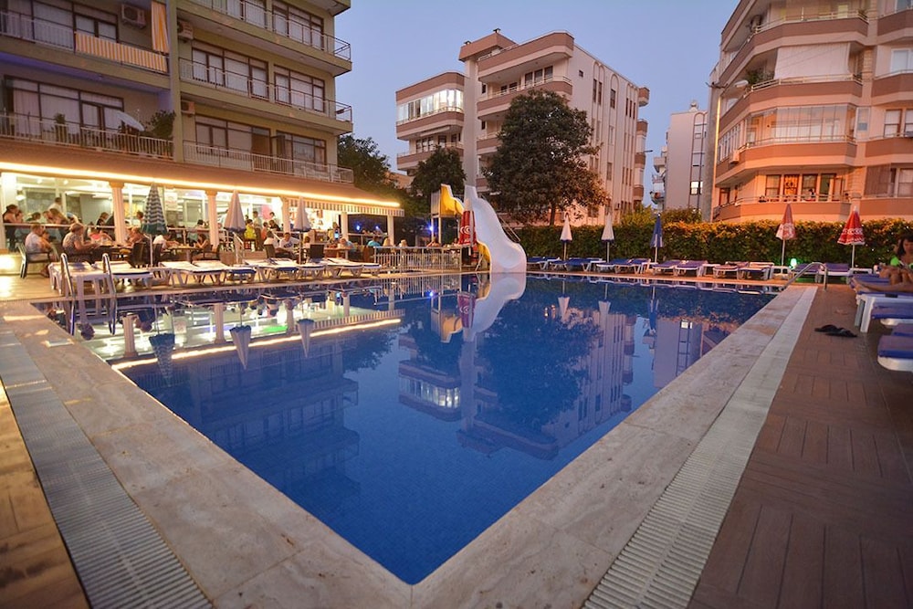 Arsi Hotel 45/49