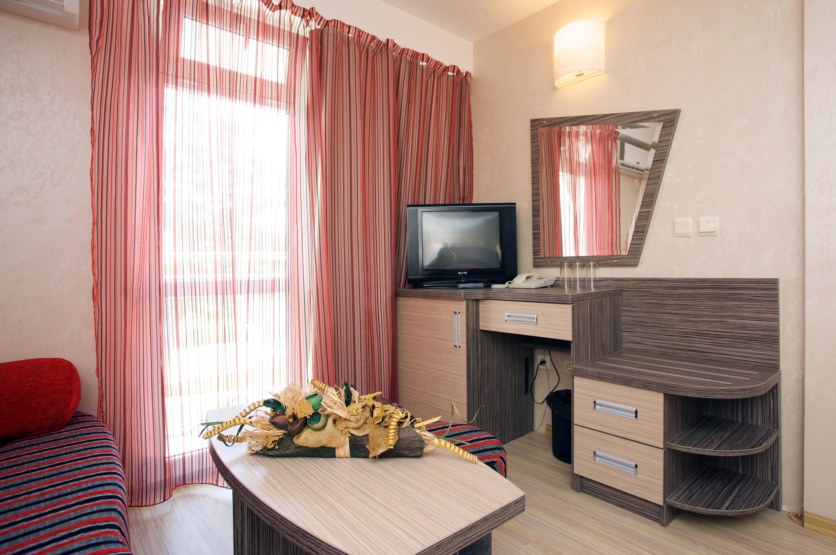 Kotva Hotel 48/66
