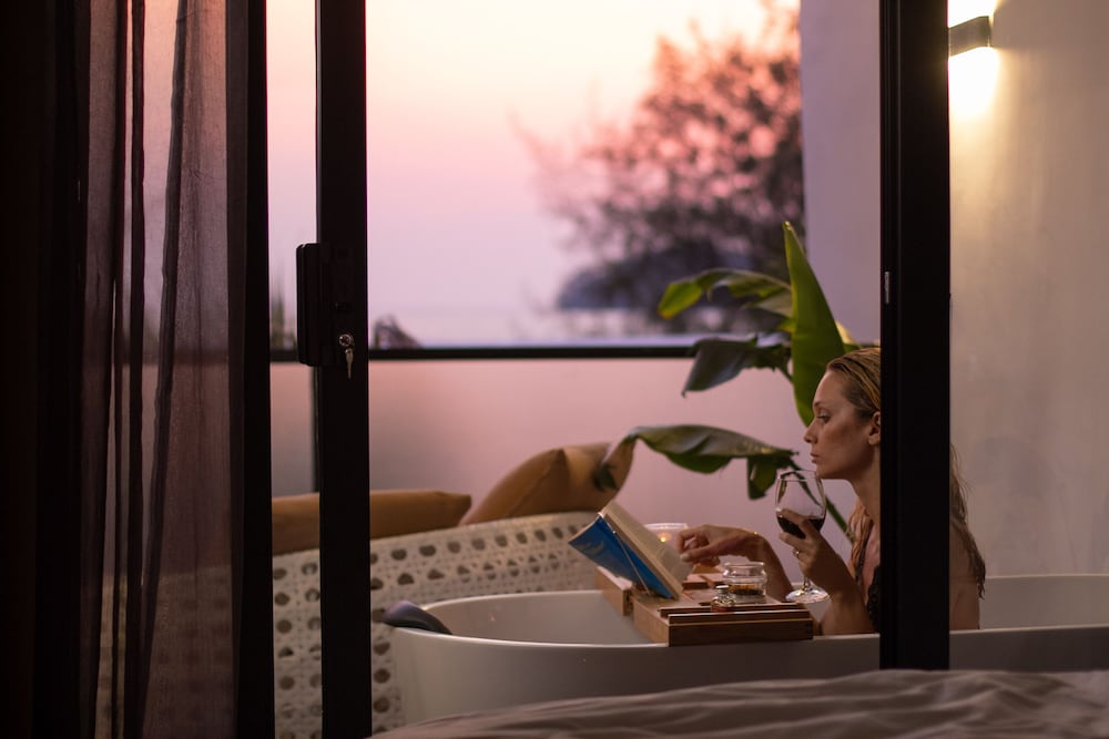 White Boutique Hotel and Residences 29/72