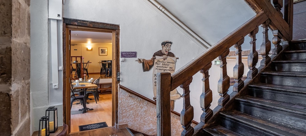 Hotel Central Montargis 27/50