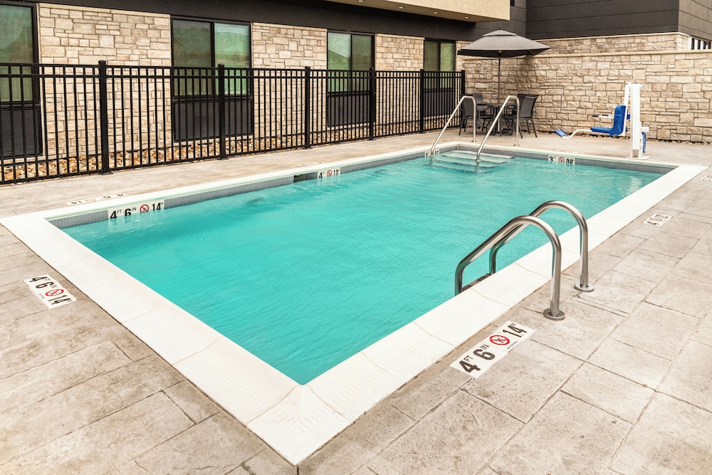 Fairfield by Marriott Inn & Suites Norwalk 20/34