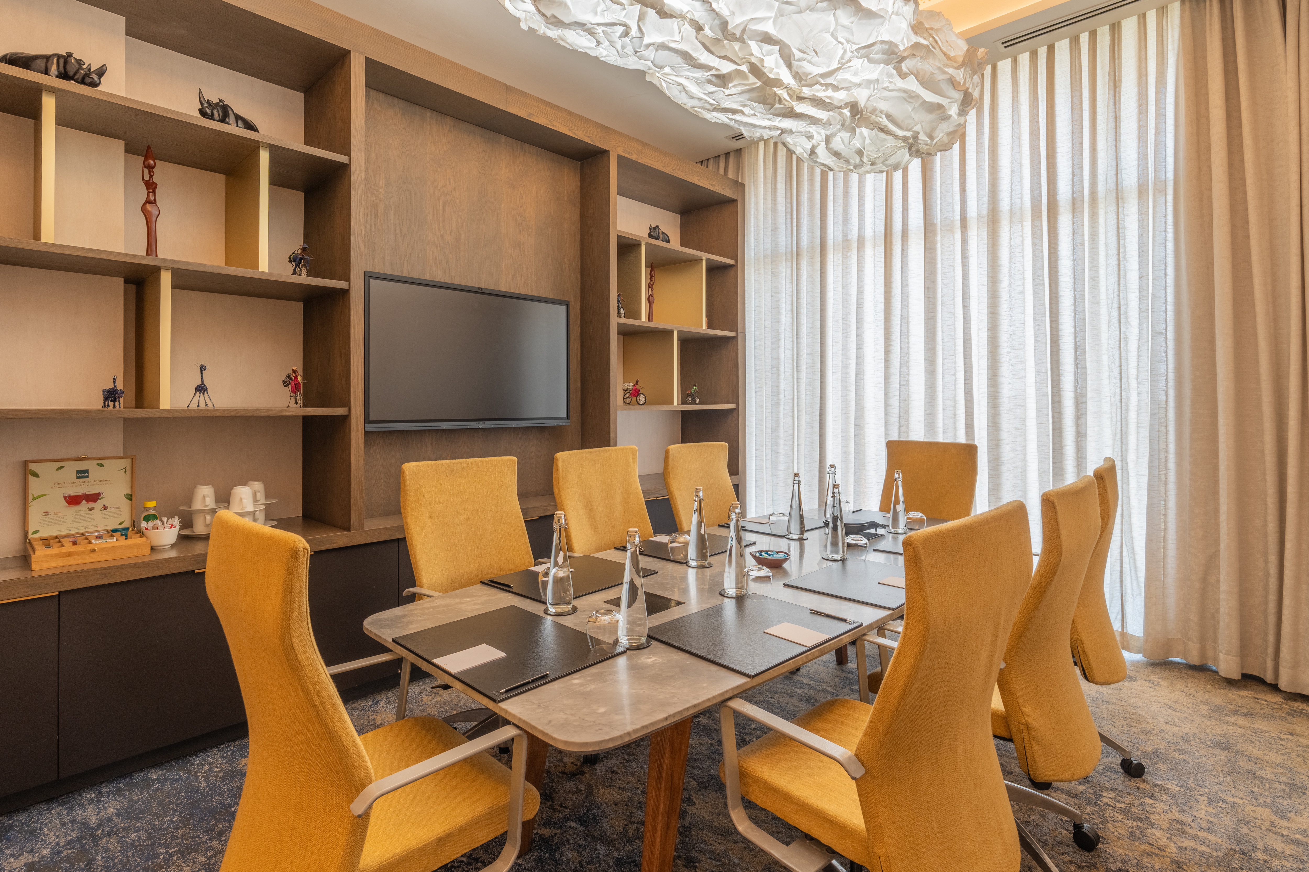 INTERCONTINENTAL LUSAKA 61/71