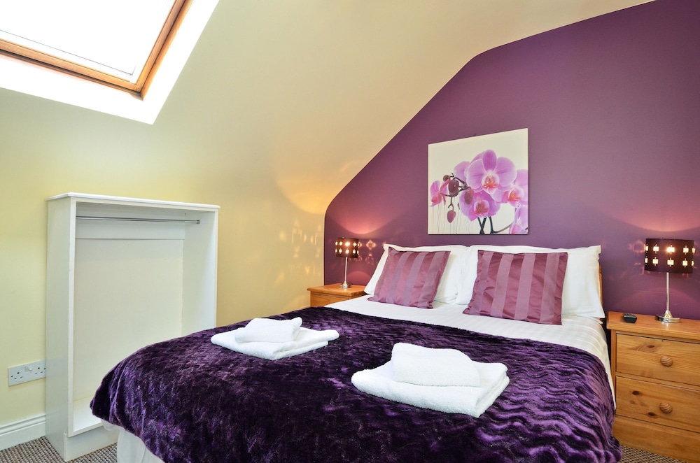 Quayside B&B 11/44