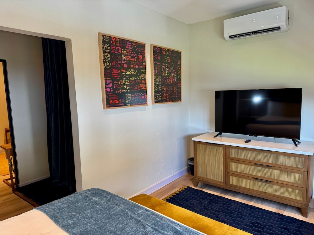 MetroArt Hotel 39/47