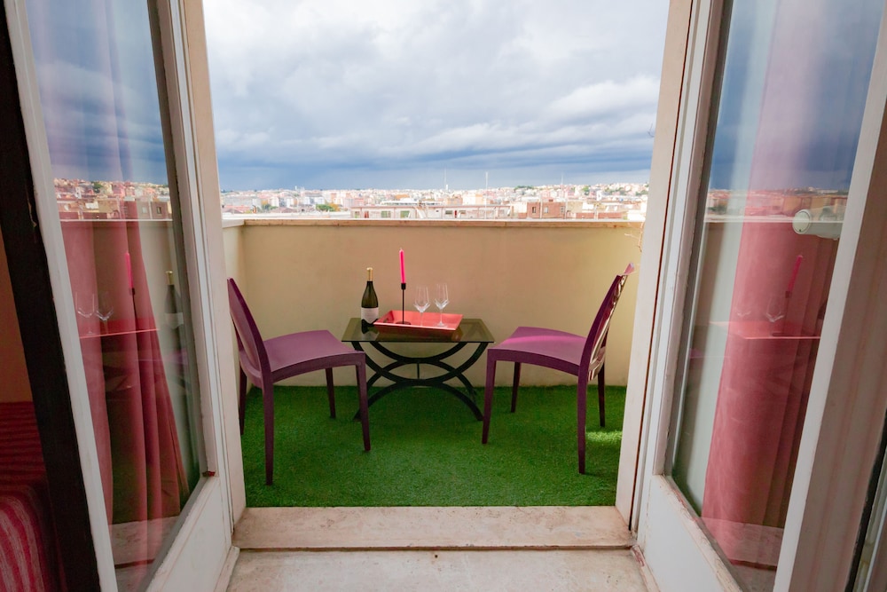 B B Piramide Terrace 50/54