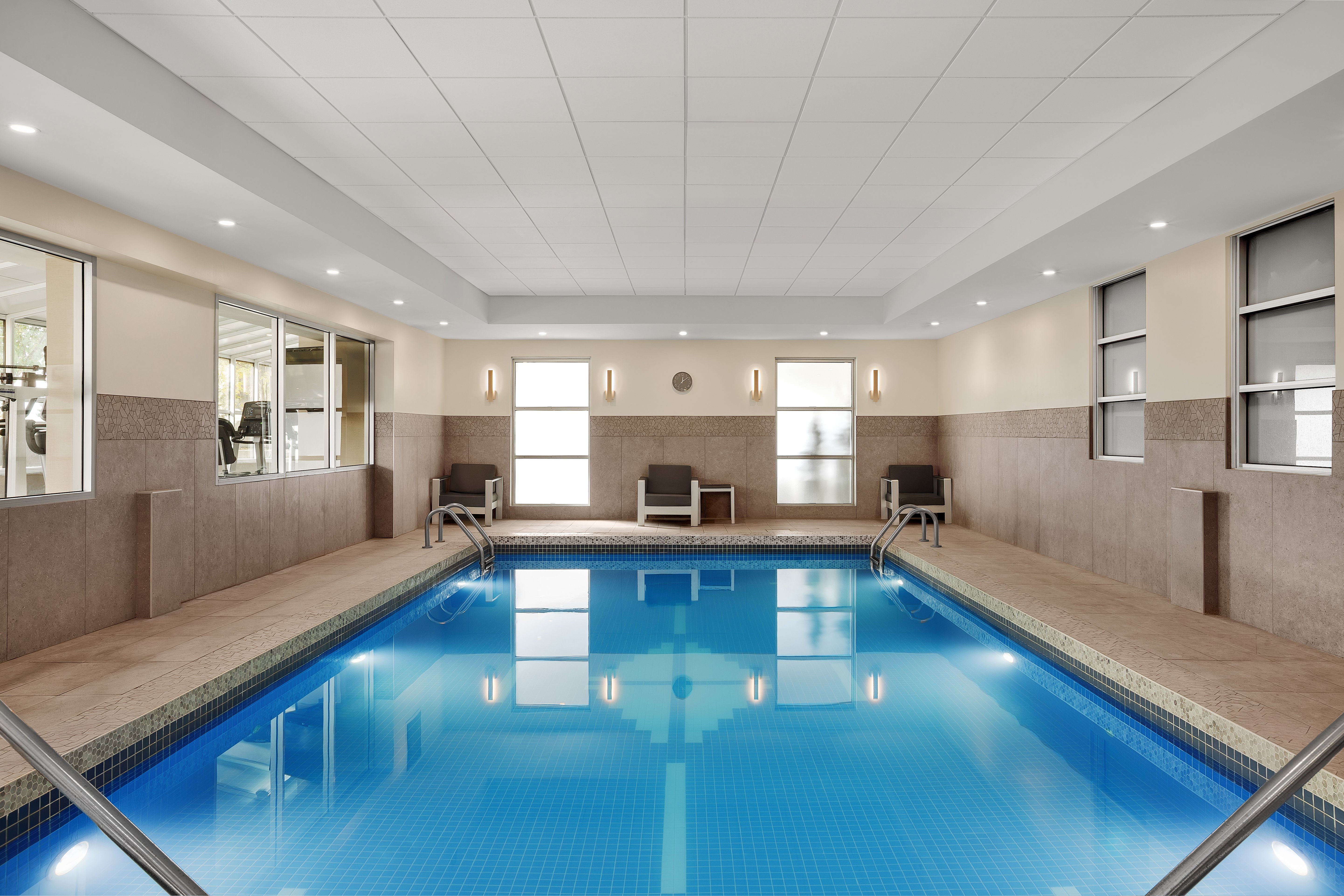 Holiday Inn Calgary- Airport 33/65
