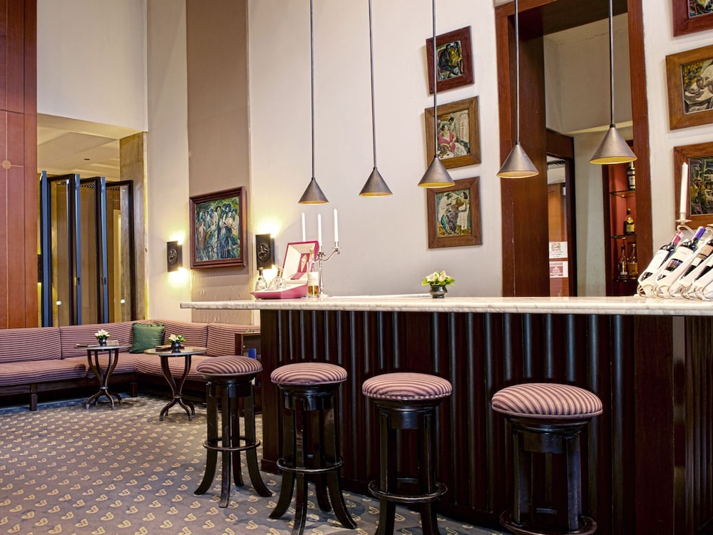 The Dharmawangsa Jakarta Hotel 53/63