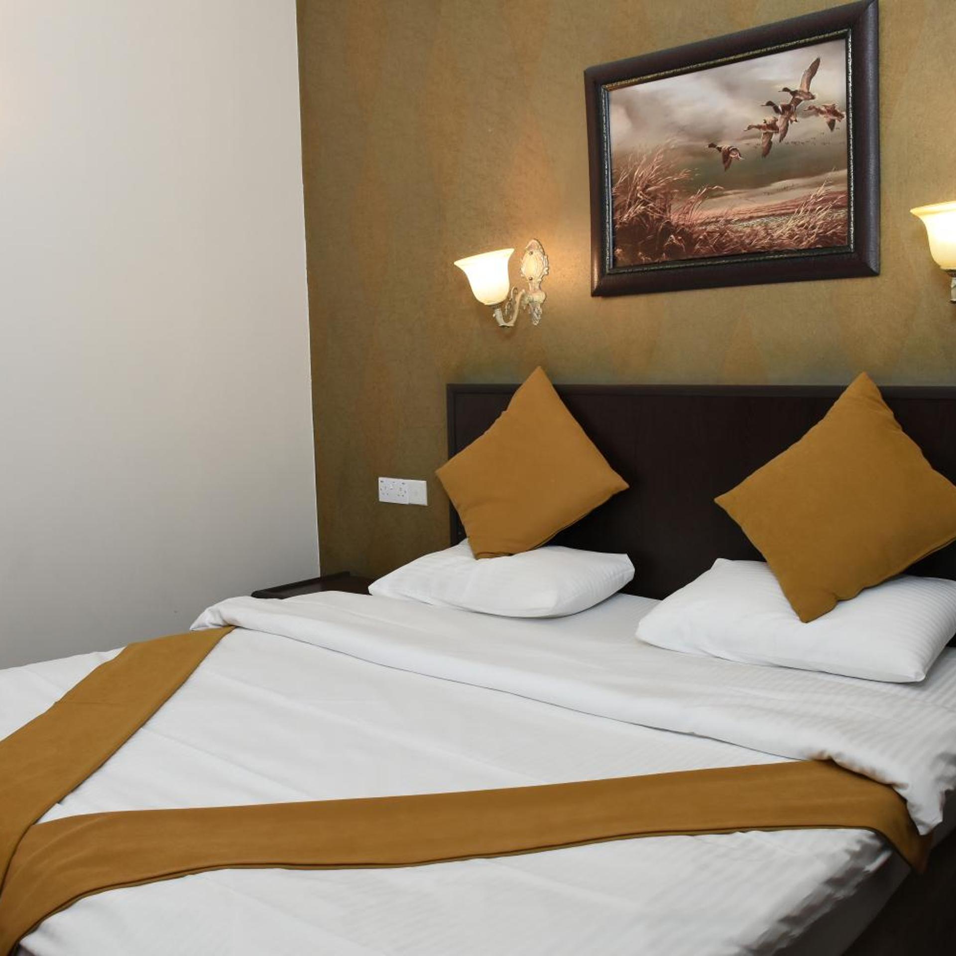 Asenappar Hotel 31/65