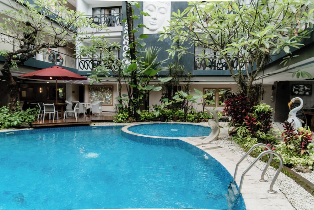 Amaroossa Suite Bali 65/69