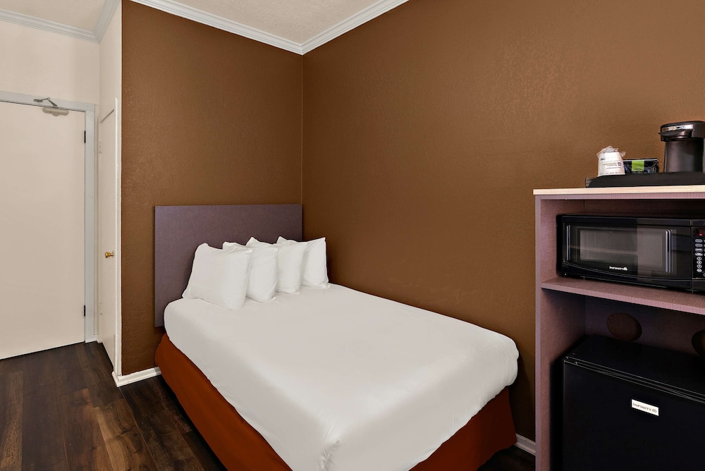 STANDARD, DOUBLE BED