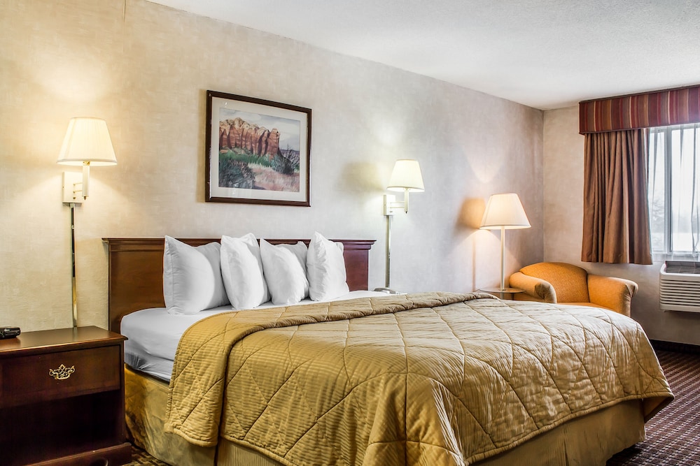 Quality Inn & Suites Yuma 12/50