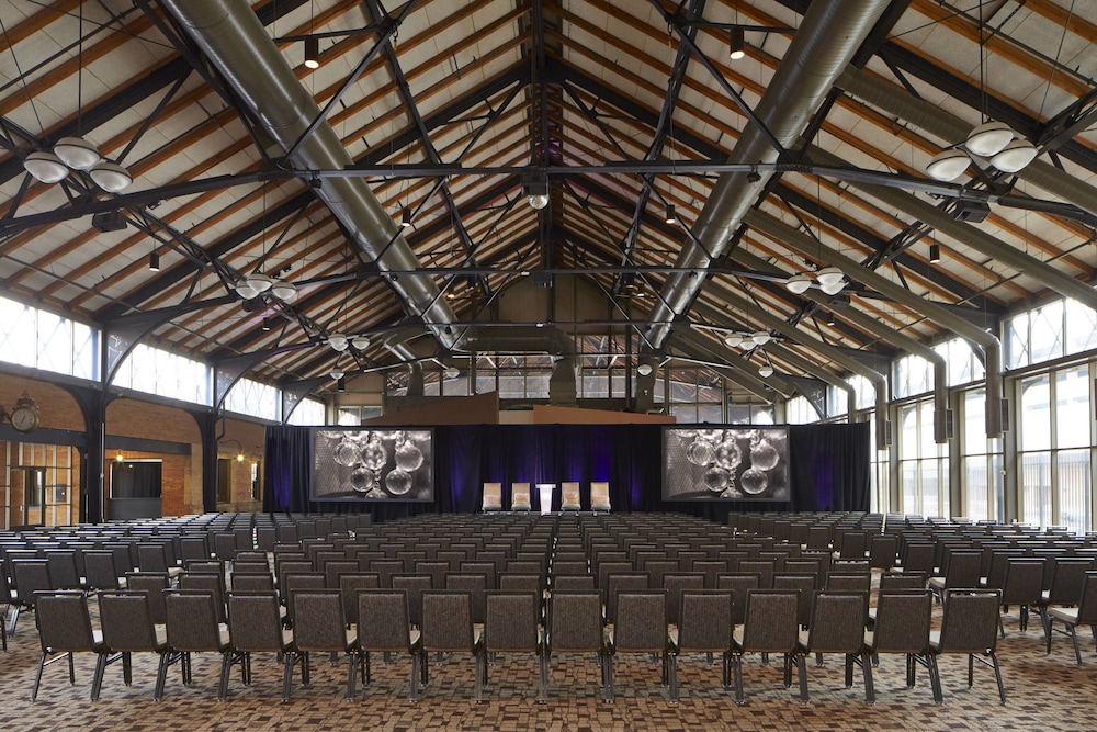 Residence Inn Minneapolis Downtown at The Depot 14/41
