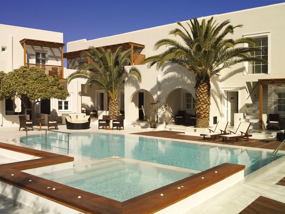 Nissaki Beach Hotel 5/63