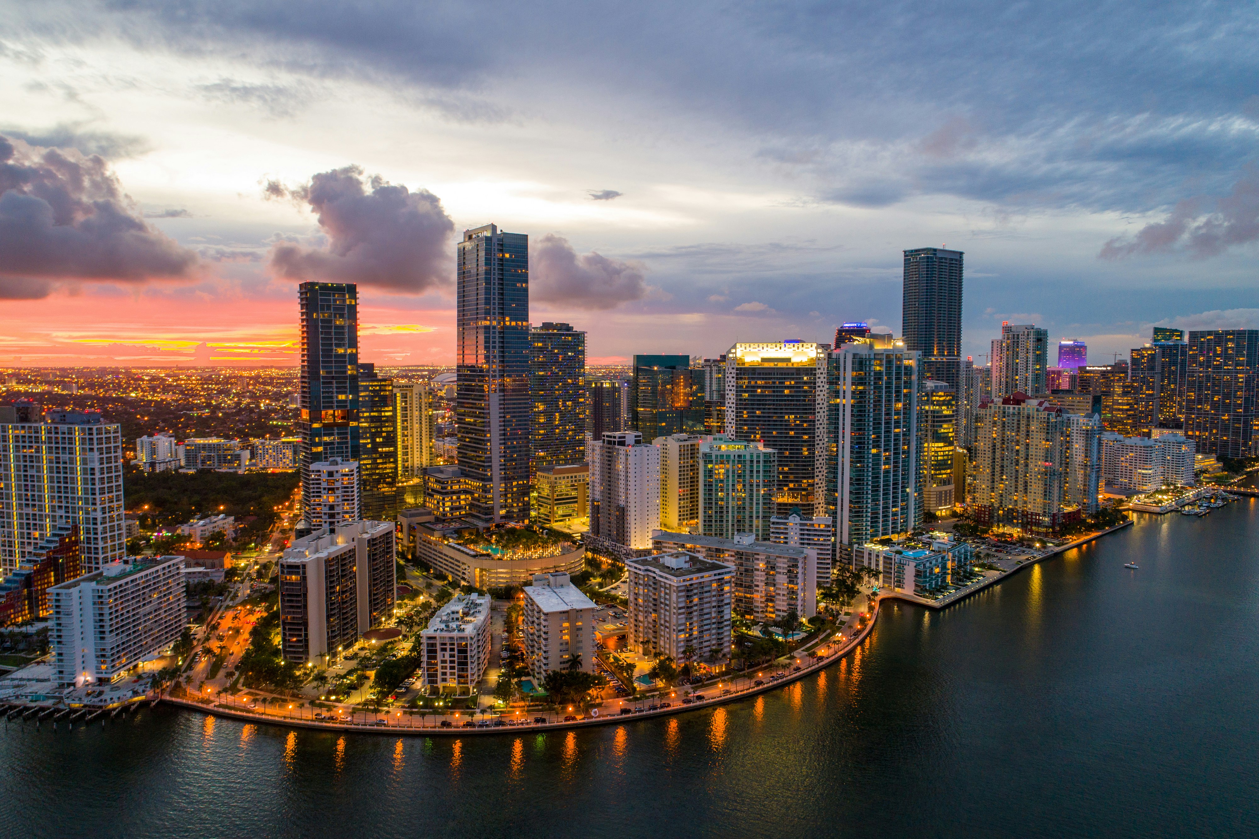 Atwell Suite Miami Brickell 68/79